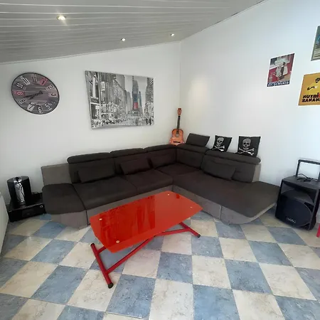 Le Domaine Des 24 Piscine 8pers